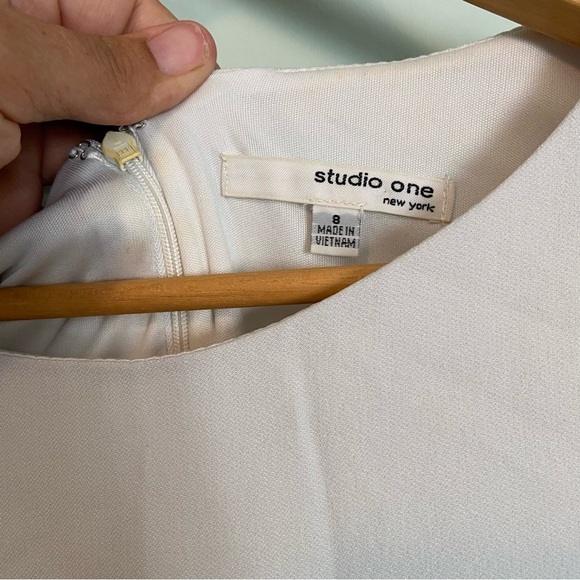 Studio One whiteand Blue Sheath Mini Dress - Picture 3 of 4